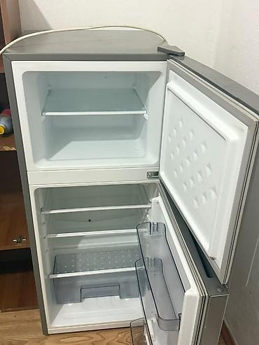 Техника для кухни: Продам Холодильник не маленький не большой высота 1.5 м очень хорошим — 2