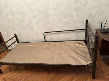 demir sifir: Demir kravat tezedir (matras yoxdur)