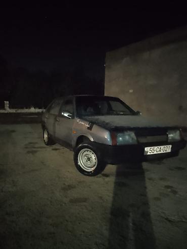 VAZ (LADA): Model: Hatchbek, 5 qapı Kuzov: Boz rəng, qara alt qoruyucu hissələrlə — 7