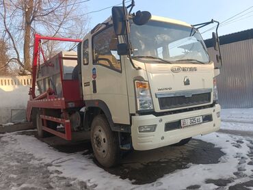 Другое строительное оборудование: Мусоровоз грузовой, бункеровоз модель:dongfeng zz1107g4515c1 год