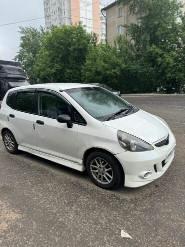 авто в рассрочку в бишкеке без процентов: Honda Fit: 2003 г., 1.5 л, Вариатор, Бензин, Хетчбек