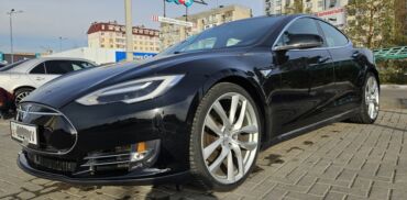 Tesla: Tesla Model S: 2016 г., Электромобиль, Хэтчбэк — 12