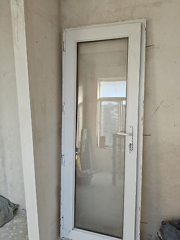 Plastik qapı balkon üçün yararlıdır 2×0.8 üst sol tərəfində azca lalafo.az -da Plastik qapı balkon üçün yararlıdır 2×0.8 üst sol tərəfində azca