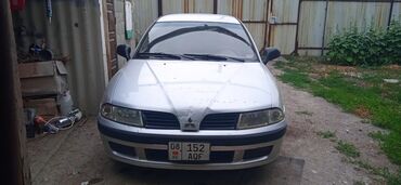 Mitsubishi: Mitsubishi Carisma: 1999 г., 1.6 л, Механика, Бензин, Седан