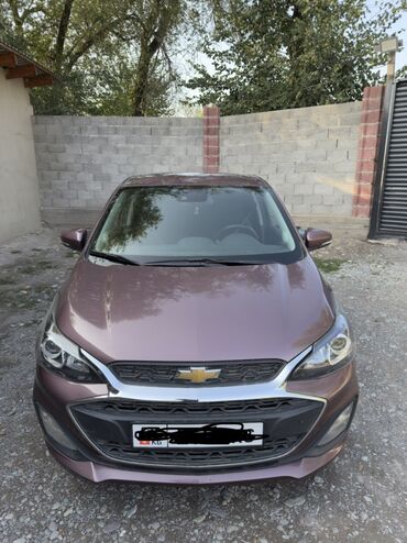 купить вольво грузовик бу: Chevrolet Spark: 2019 г., 1 л, Автомат, Бензин, Хетчбек