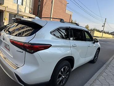 гранд хайландер: Toyota Highlander: 2022 г., 2.5 л, Автомат, Гибрид, Кроссовер — 6