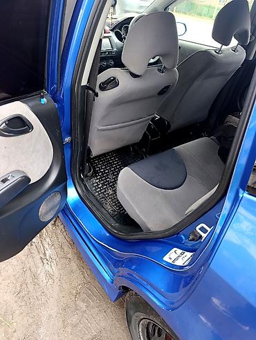 Honda: Honda Fit: 2004 г., 1.3 л, Вариатор, Бензин — 9