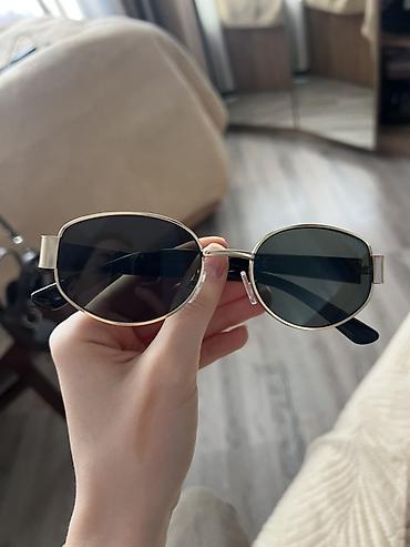 Stradivarius (mallda giymeti 25azn) Heç taxılmayib Metall çərçivəli