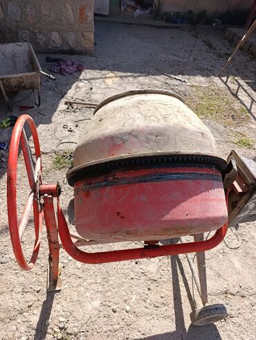 бак бочка: Бетономешалка Гравитационная, Средняя (150 - 300 л), Б/у