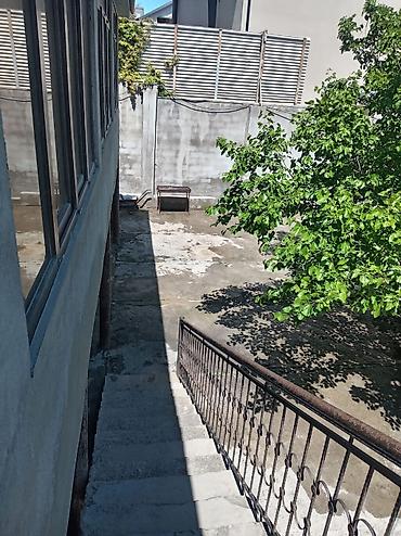 Həyət evləri və villaların satışı: Badamdar qəs. 6 otaqlı, 140 kv. m, Kredit yoxdur, Orta təmir — 2
