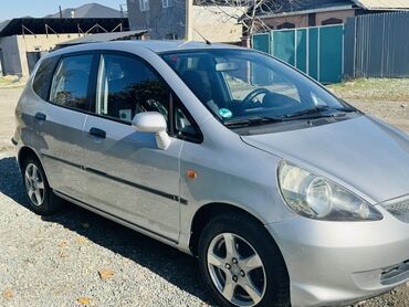 купить шины в бишкеке бу: Honda Fit: 2004 г., Автомат, Бензин, Хетчбек