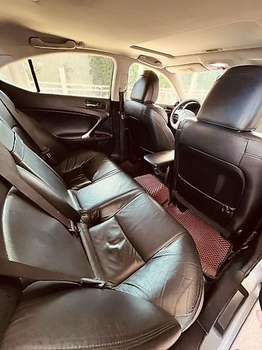 Продажа авто: Lexus IS: 2009 г., Автомат, Седан — 7