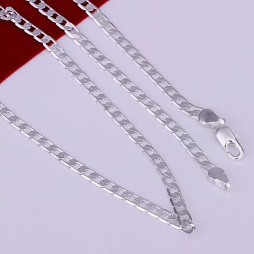 ženski laneni kompleti: Lanac nov srebro 925 nekoriscen ide sa original kutijicom idealan za
