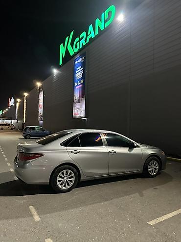 audi a3 2018: Toyota Camry: 2015 г., Автомат, Бензин, Седан — 2