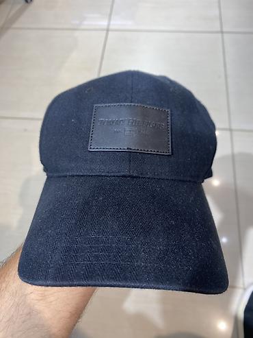 kepka satışı: Tommy Hilfiger kepkası – tünd lacivərt rəng. - Model: Baseball cap, ön — 1