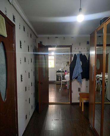 8: 3 комнаты, 55 м², 1 этаж, Косметический ремонт — 4