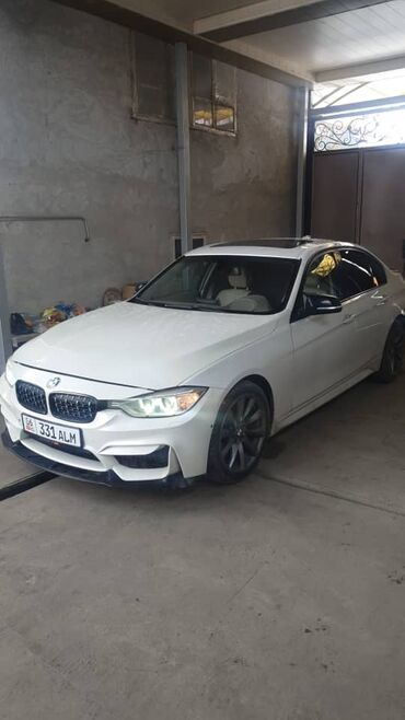 е34 2 8: BMW 3 series: 2012 г., 2 л, Автомат, Бензин, Седан