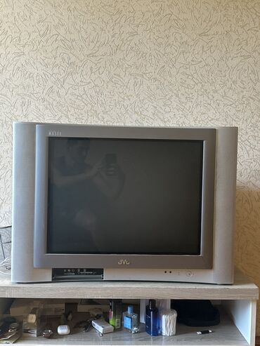 Телевизор JVC