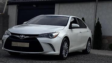 ручка переключения передач: Toyota Camry: 2016 г., 2.5 л, Автомат, Гибрид, Седан — 3