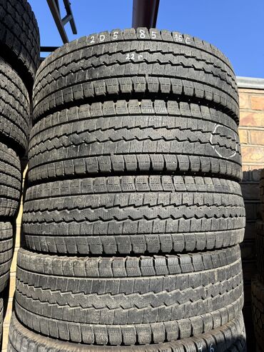 шины r16c: 205/85/16C сешка 4 шт комп в хорошем состоянии фирма Dunlup год 2022