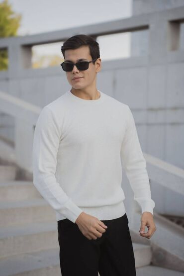 ремень кожа: Свитер из итальянской ткани 50%хлопок и 50% Акрил Размеры: M-L-XL-2XL