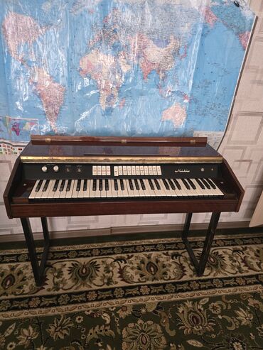 midi keyboard: Орган Винтажный из 60 ых. RMIF Miki 60s Soviet СССР, Россия. Продаю