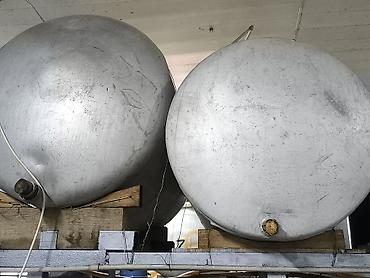 канистра алюминий: Алюминиевые горизонтальные емкости цилиндрической формы (2 шт.) - — 1