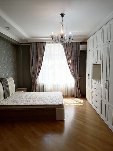 Daşınmaz əmlak: 8-ci kilometr, 2 otaqlı, Yeni tikili, m. Xalqlar Dostluğu, 91 kv. m — 8