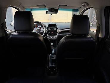 Chevrolet: Chevrolet Spark: 2018 г., 1 л, Вариатор, Бензин, Хэтчбэк — 15