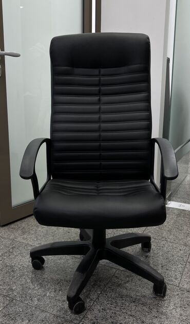 ортопедическая спинка для кресла: Кресло руководителя, Офисное, Б/у