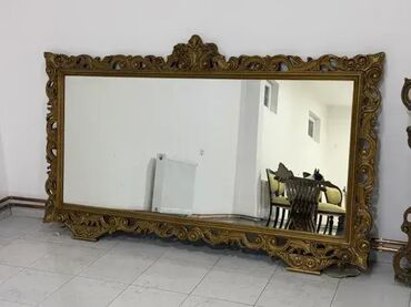 krevet na sklapanje uz zid: Veliko ogledalo 198 x 124 cm 🪞✨ Dobro stanje. 🏠 Moguće lično