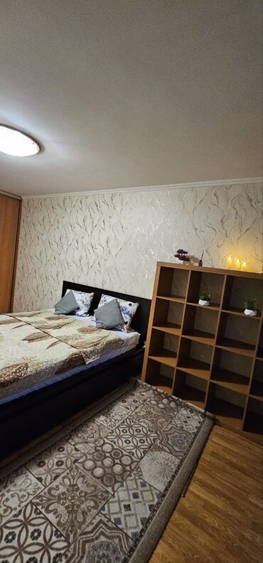 суточный квартира бишкек ош базар: 1 комната, Душевая кабина, Постельное белье, Кондиционер