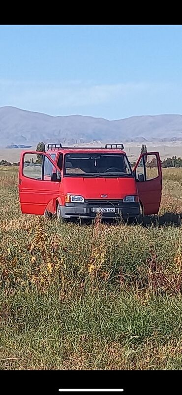 Ford: Ford Transit: 1992 г., 2.5 л, Механика, Дизель, Бус