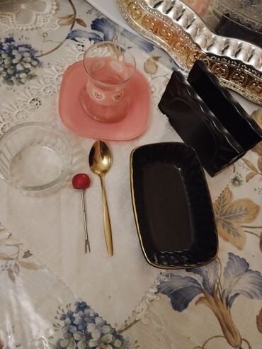 Qədəhlər: Qədəhlər, Şüşə -da lalafo.az — 3 Qədəhlər: Qədəhlər, Şüşə — 3