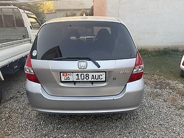 skoda rapid 2012: Honda Fit: 2003 г., 1.3 л, Автомат, Бензин, Хэтчбэк — 4