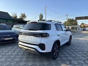 suv: Hyundai ix35: 2022 г., Бензин, Внедорожник — 10