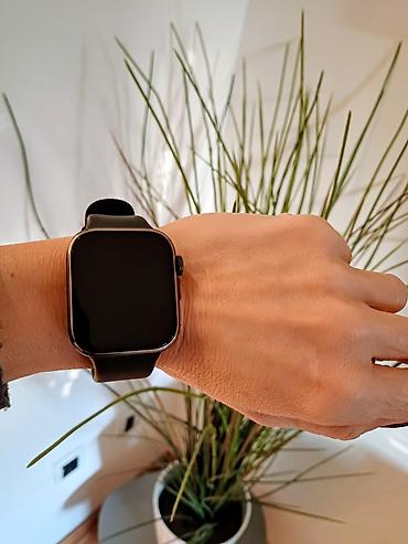 Smart satovi: Huawei Watch Fit 4 Prodajem pametni sat Huawei Watch Fit 4, najnoviji — 5