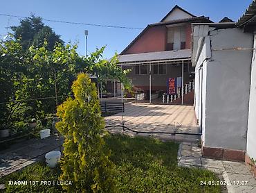 кара балта барахло: 6 комнат и более, 180 м², 10 соток, Бишкек, Кара-Жыгач ж/м Собственник — 4