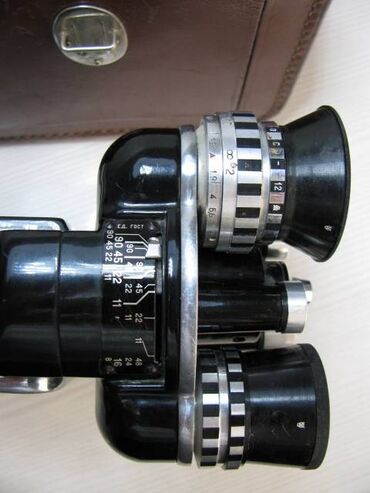 Видеокамеры: Продаю советскую, рабочую, красивую, винтажную кинокамеру "Нева" 1963 — 9