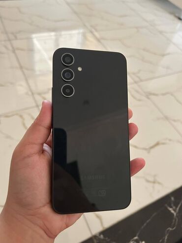 Samsung Galaxy A54, 128 ГБ, цвет - Черный, Отпечаток пальца