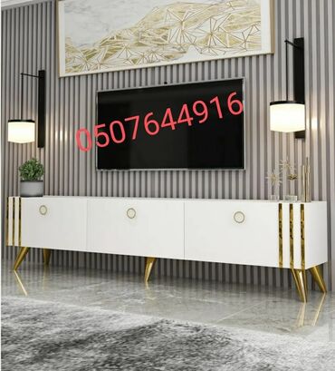 TV altlığı: Yeni, Düz TV altlığı, Polkalı, Laminat, Azərbaycan — 1