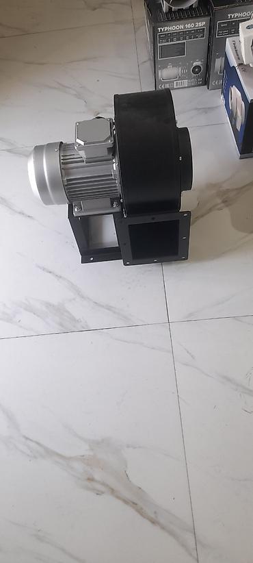 Havalandırma 2700 kubluk Sənaye tipli radial (salyangoz tipli) hava