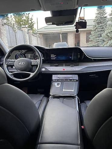 gra: Hyundai Grandeur: 2020 г., 2.4 л, Автомат, Гибрид, Седан — 1