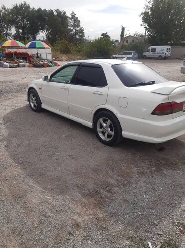 автомобиль митсубиси: Honda Accord: 2002 г., 2 л, Автомат, Газ, Седан