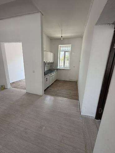 Продажа коттеджей и домов: 5 комнат, 130 м², 4 соток, Бишкек, Оскон-ордо ж/м Собственник — 28