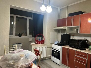 Продажа квартир: 2 комнаты, 52 м², 106 серия, 8 этаж, Косметический ремонт