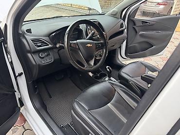 Chevrolet: Chevrolet Spark: 2019 г., 1 л, Автомат, Бензин, Хэтчбэк — 7