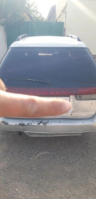 дом на обмен: Subaru Legacy: 1994 г.