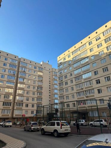 киевская 49: 2 комнаты, 72 м², Элитка, 7 этаж, ПСО (под самоотделку)