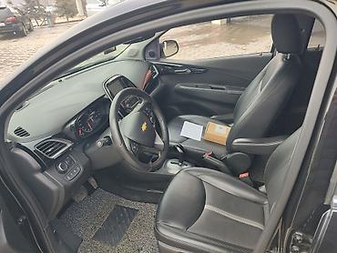 Chevrolet: Chevrolet Spark: 2019 г., 1 л, Вариатор, Бензин, Хэтчбэк — 7